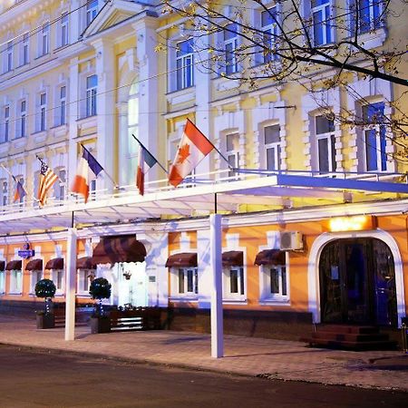 Hotel Mandarin Moscovo Exterior foto
